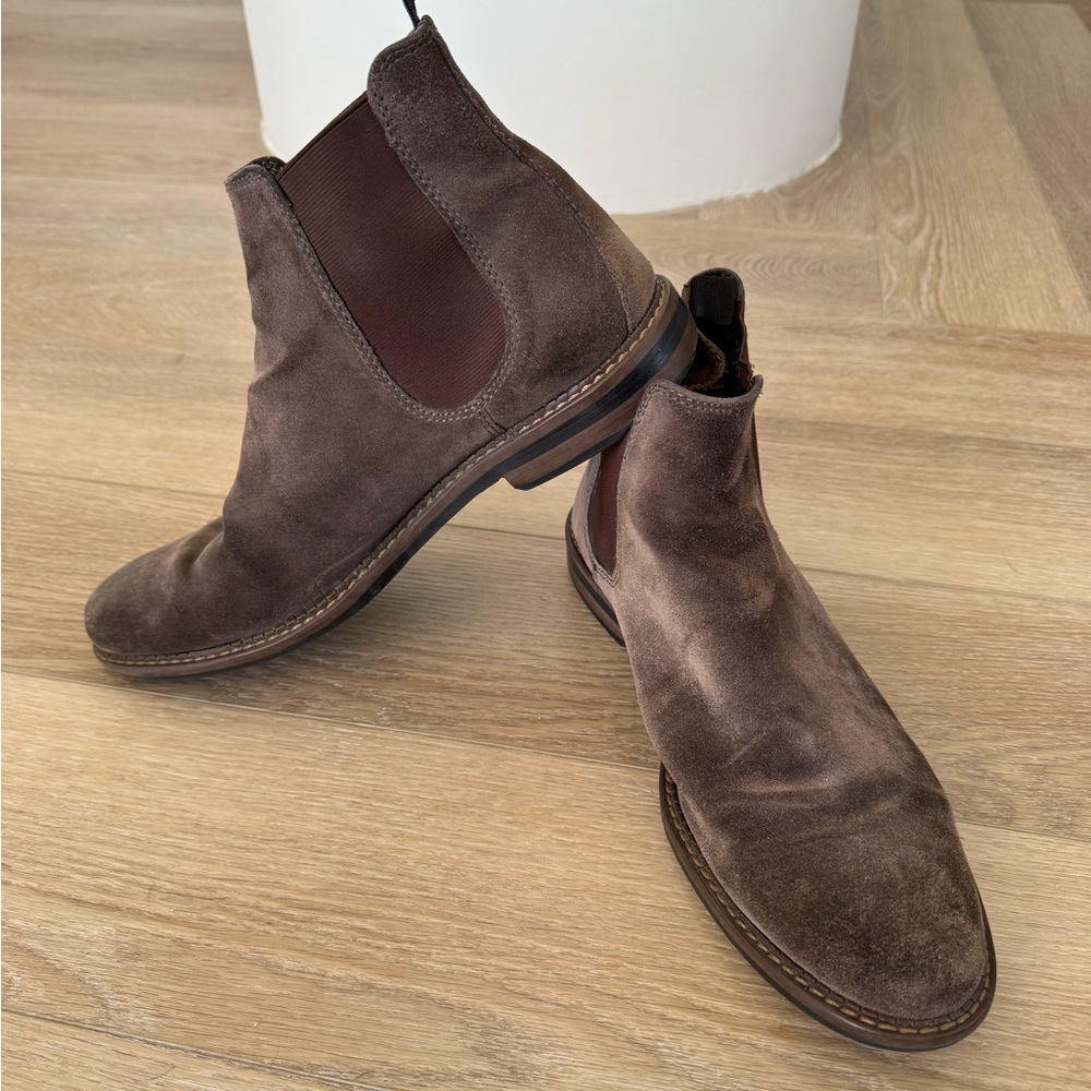 Men’s Alfani Size 10.5 Mid Height Brown Suede/ Leather Boots